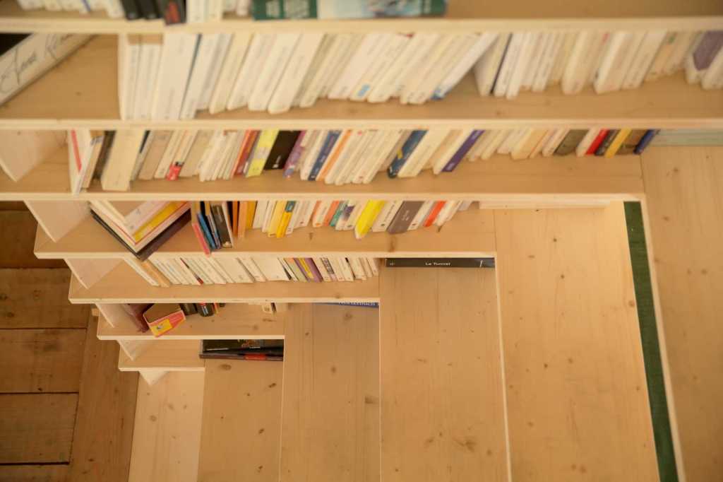 escalier bibliothèque